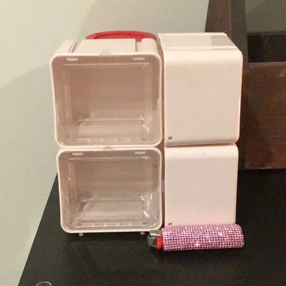 Stackable storage - Picture 2 of 2